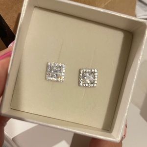 Arya earrings from Modern Gents